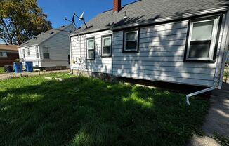 3 beds, 1 bath, $1,195