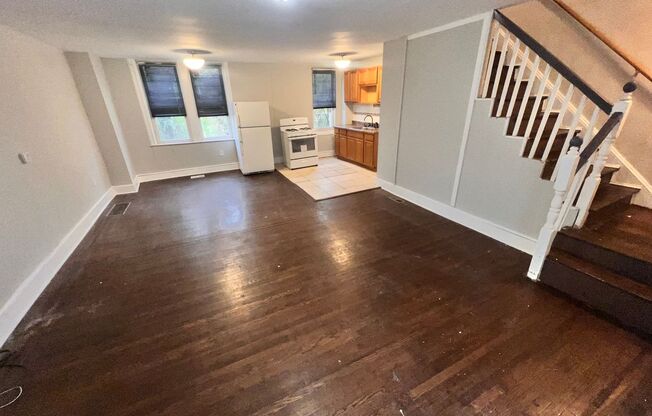 Cozy 3 Bedroom Row Home with Hardwood Floors