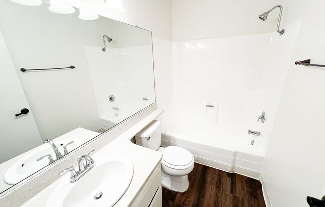 1 bed, 1 bath, 687 sqft, $1,995, Unit 0108