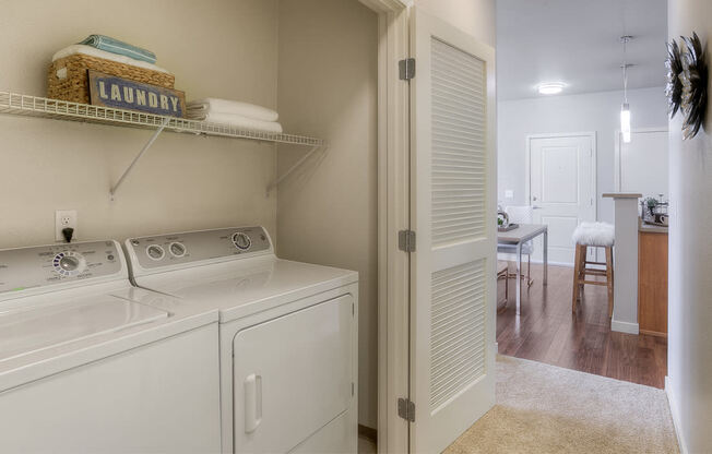 Washer and Dryer at Discovery Heights, Issaquah, 98029