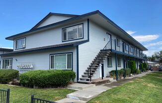 Grand Canyon Blvd 475-487