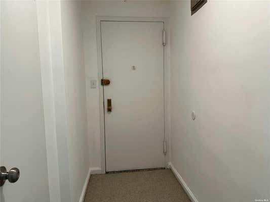 2 beds, 2 baths, 1,100 sqft, $3,000, Unit 5F