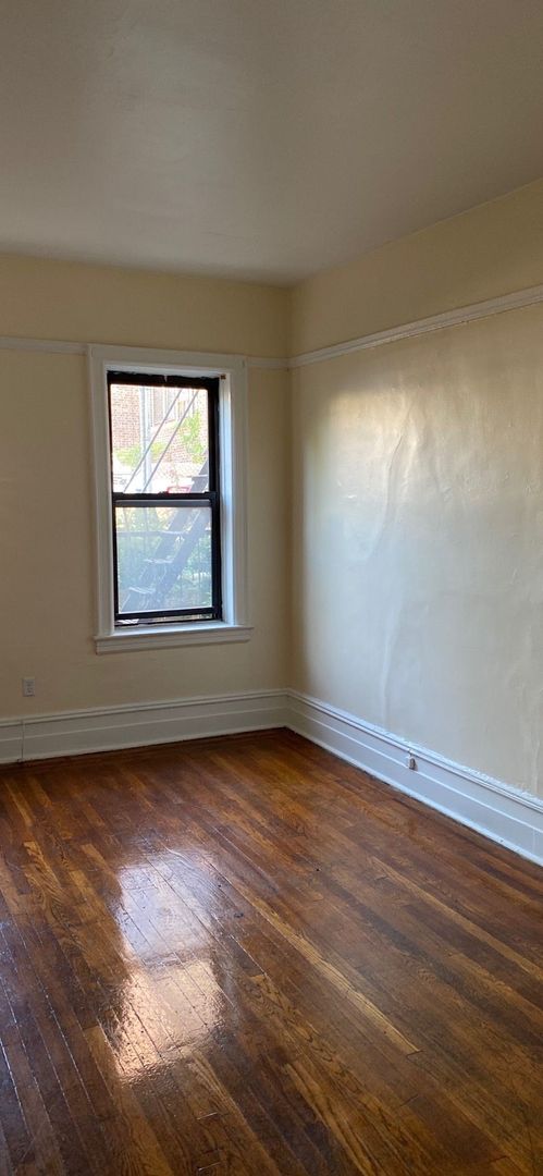 Studio, 1 bath, $1,800, Unit A04