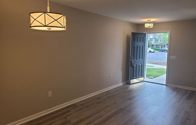 228 North Circle