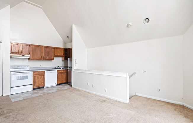 2 beds, 2 baths, 800 sqft, $1,450, Unit 101