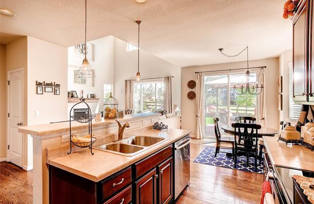 25381 E Ottawa Dr