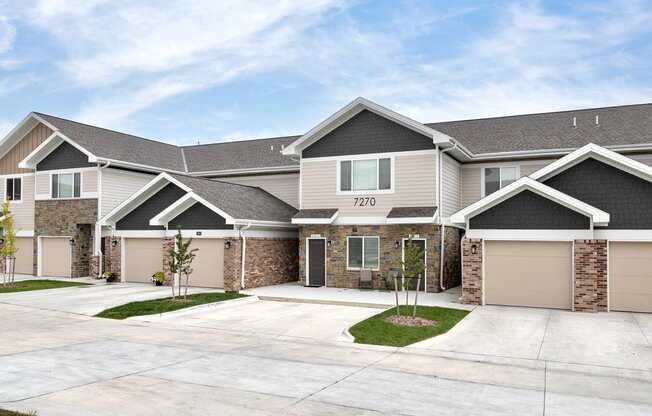 Luxury studio, one, and two bedroom apartment homes featuring granite countertops, stainless steel appliances, and fireplaces at East Lake Flats in Lincoln, NE