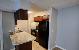 2 beds, 2 baths, 900 sqft, $1,495, Unit 15-212