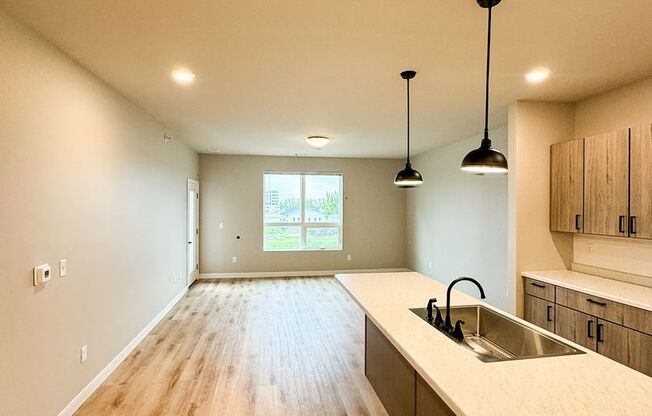 3 beds, 2 baths, 1,409 sqft, $1,975, Unit C301