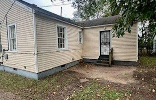 3 beds, 1 bath, $949