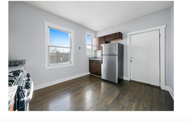 2 beds, 1 bath, $1,545, Unit 2014 - 2F