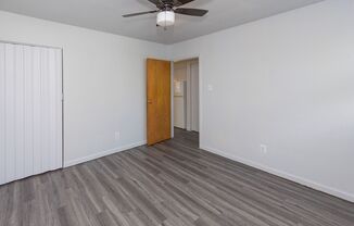 1 bed, 1 bath, 600 sqft, $675, Unit 3294 Camvic Terrace Apartment #5