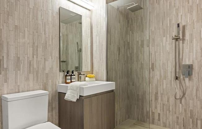 2 beds, 2 baths, $9,295, Unit 1703