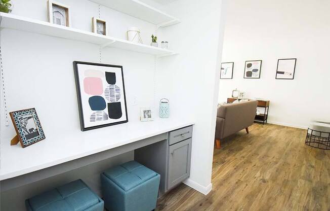 NoA on McNeil Townhomes + Flats - Austin, TX - built-in desk