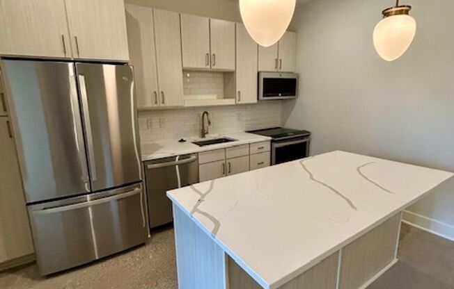2 beds, 2 baths, 1,092 sqft, $2,500, Unit 107