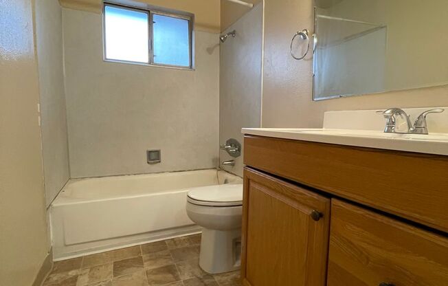 2 beds, 1 bath, $1,500