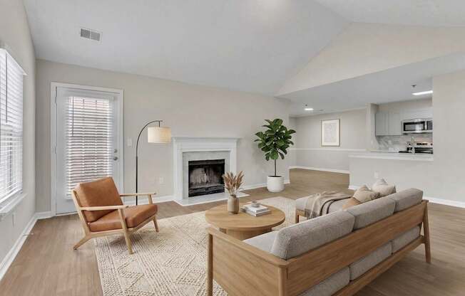 Living Room at Bridgewater Apartments, Duluth, GA