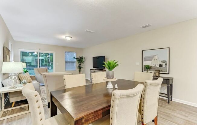 3 beds, 2 baths, 1,456 sqft, $1,999, Unit 5480