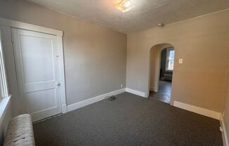 2 beds, 1 bath, 1,000 sqft, $1,025, Unit 602