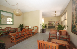 2 beds, 2 baths, $3,100