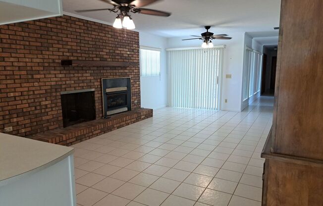 4 beds, 2.5 baths, $3,250