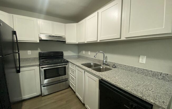 3 beds, 2 baths, 643 sqft, $2,450, Unit A103