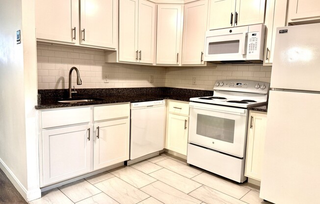 395 REVERE BCH PKWY
