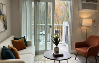 Pondsview Apartments