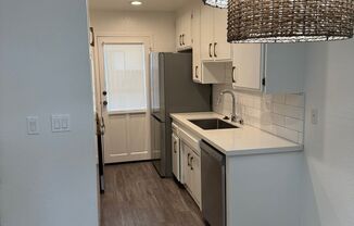 10651 Eastborne