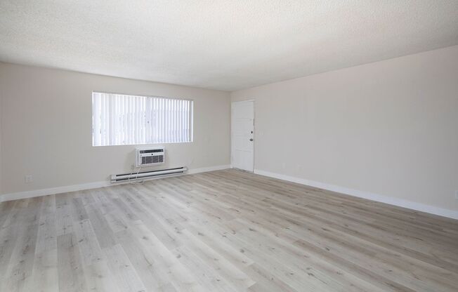 Poway Palms Apartments
