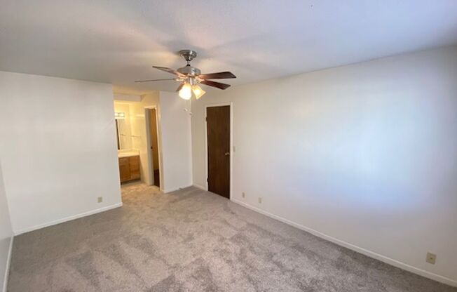 2 beds, 2 baths, 993 sqft, $1,111, Unit 1523-04