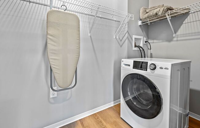 Studio, 1 bath, 457 sqft, $1,025, Unit 1306