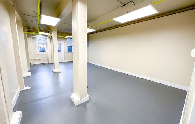 Studio, 1 bath, 1,150 sqft, $1,995, Unit 001