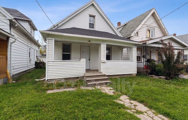 25 E PEARL ST