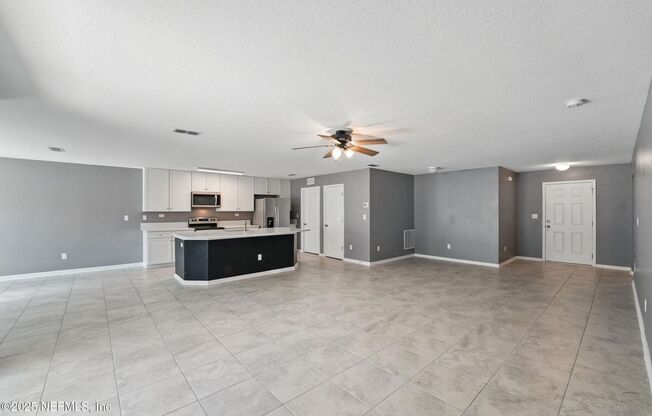 3 bedroom / 2 bathroom home on the Northside