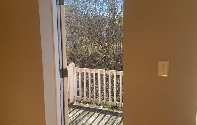 1 bed, 1 bath, 476 sqft, $900, Unit Apt. C (Top Left)