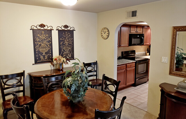 Furnished Scottsdale One Bedroom Condo For Long or Short Term (Min 1 Month)