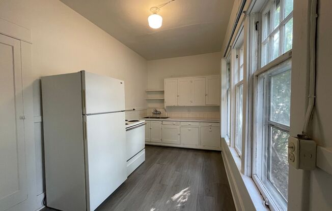 1 bed, 1 bath, 600 sqft, $945, Unit 1