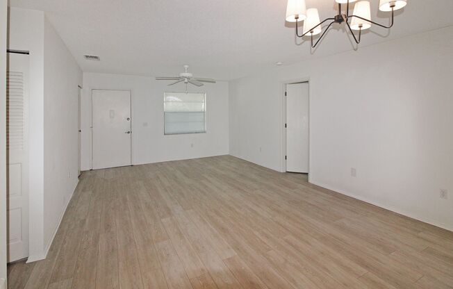 Venice East Annual Home for Rent