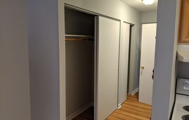 Studio, 1 bath, 500 sqft, $1,350, Unit 3H