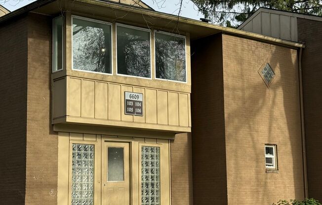 The Ellington Apartments