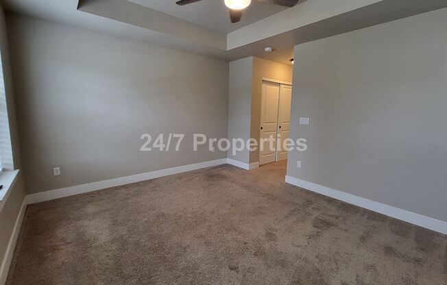 Modern 3 BD | 2.5 BA Craftsman Style Home - SE PDX!