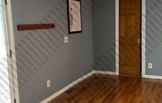 3 beds, 2 baths, $1,605