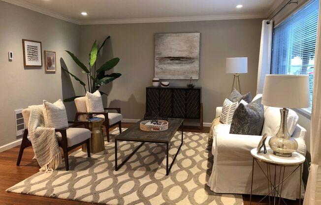 2 beds, 1.5 baths, 1,000 sqft, $3,595, Unit 08