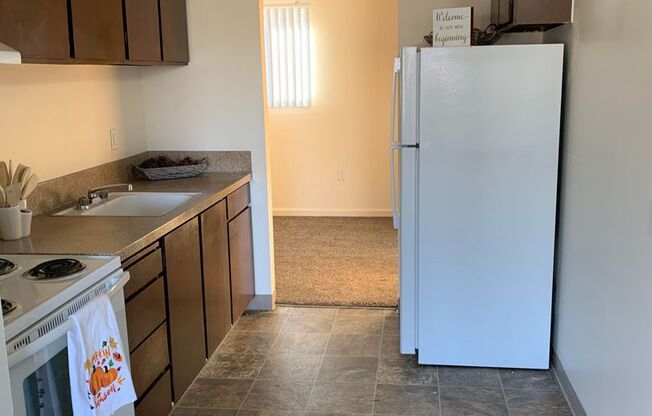 1 bed, 1 bath, 450 sqft, $995, Unit 201