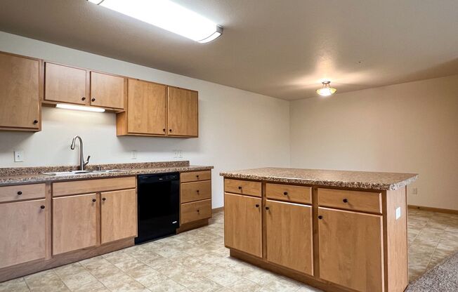 2 beds, 2 baths, 1,286 sqft, $1,550, Unit ML 525-05