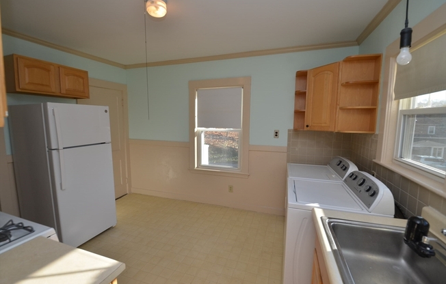 3 beds, 1.5 baths, 1,500 sqft, $3,000, Unit 2