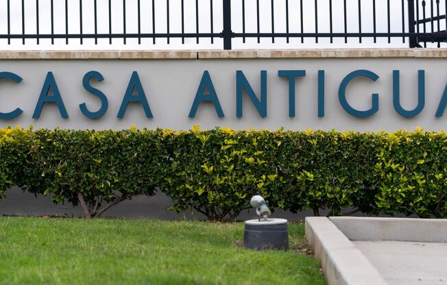 1 bed, 1 bath, 700 sqft, $2,195, Unit Casa Antigua-018