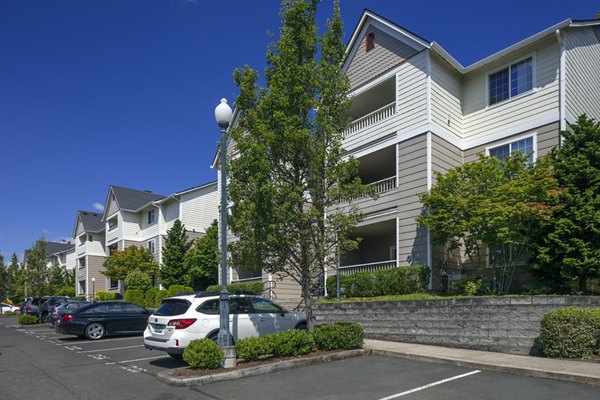 Highland Hills Apartments in Vancouver
