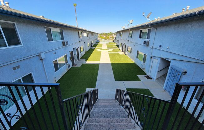 Idaho Street Apartments - Casa Granada Apartments